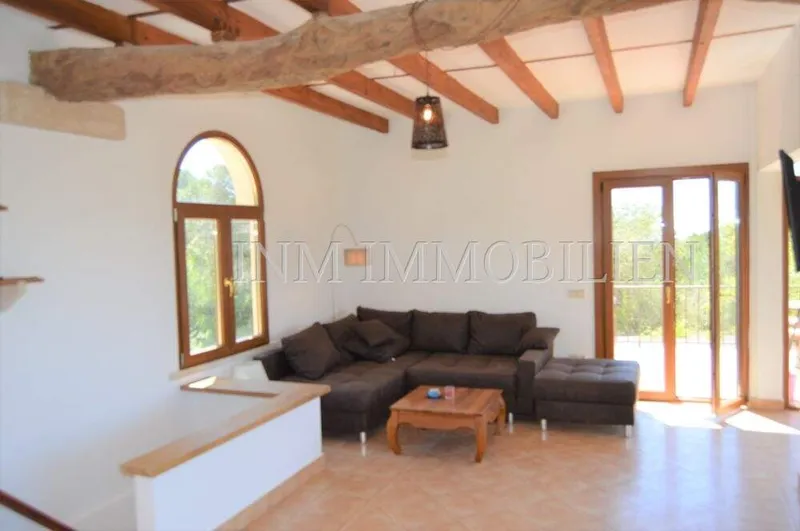 Finca with 4 rooms, 2 bathrooms, terraces and pool for sale — photo 9