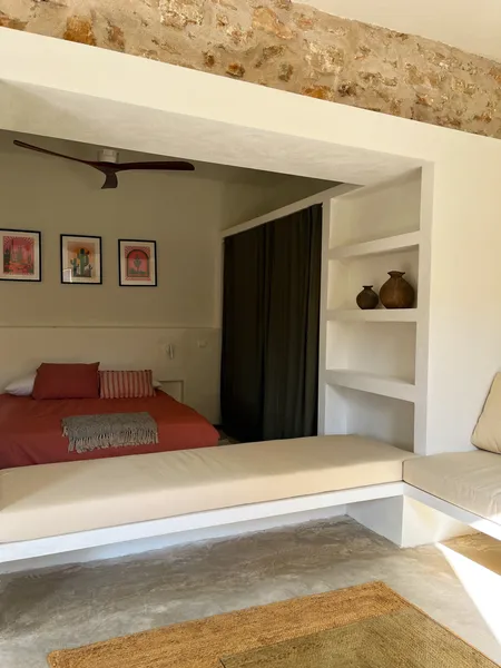Ground floor with terrace, recently renovated with high quality materials and design in Cala Llombards — photo 11