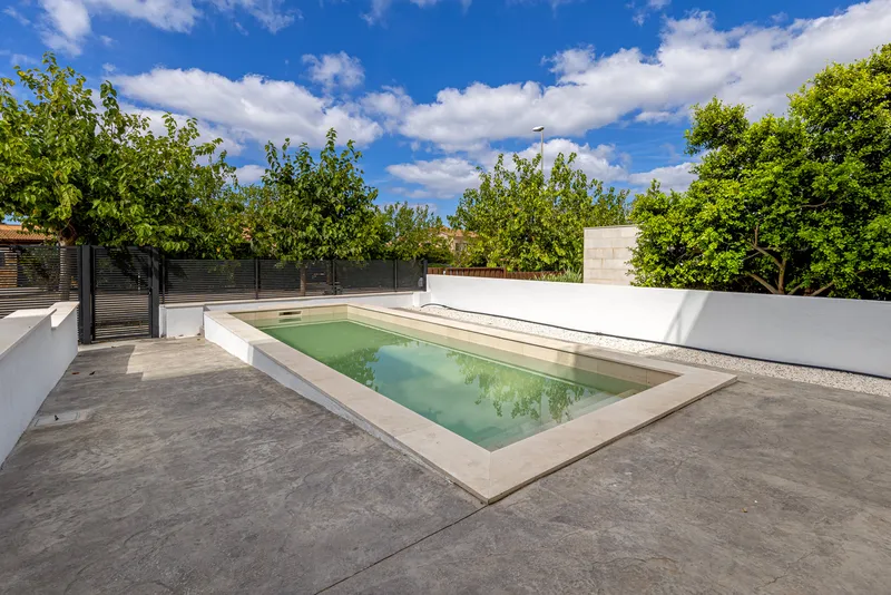 Villa in Puig de Ros - Roof terrace with partial sea views over the Bay of Palma — photo 5