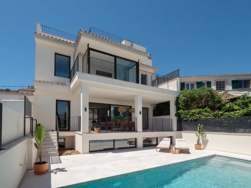 Contemporary Mediterranean Living in Genova — photo 1