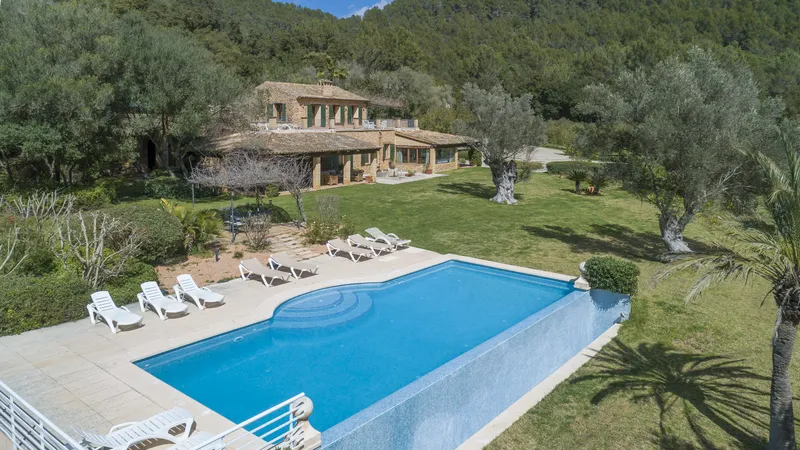 Historic estate for sale with vacation rental and its own olive oil production in Esporles — photo 2