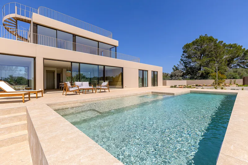 Modern new-build villa in Son Gual 1 — photo 4