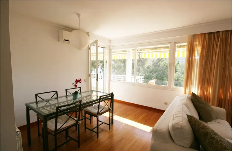 Ground floor to reform in Cas Català — photo 1