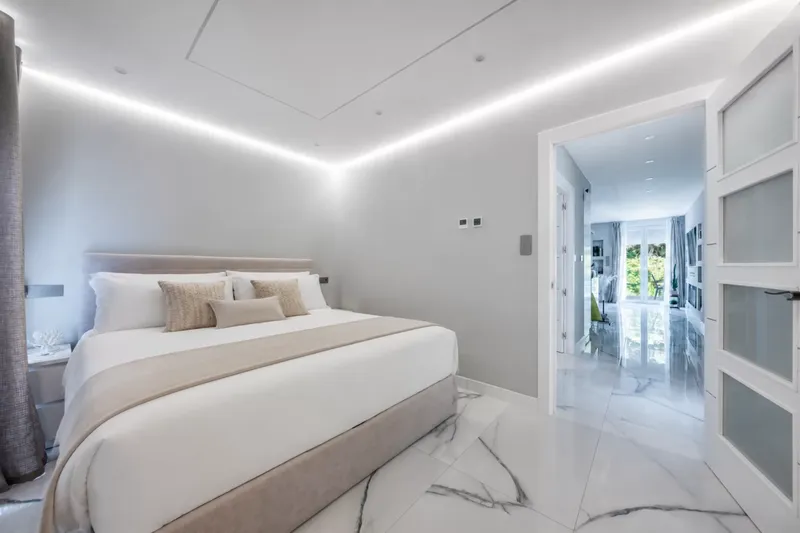 Exclusive designer home with sea views in Calas de Mallorca — photo 11
