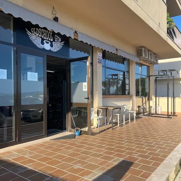 Sale of commercial premises with rent in Alcudia 300 meters from the old town — photo 2