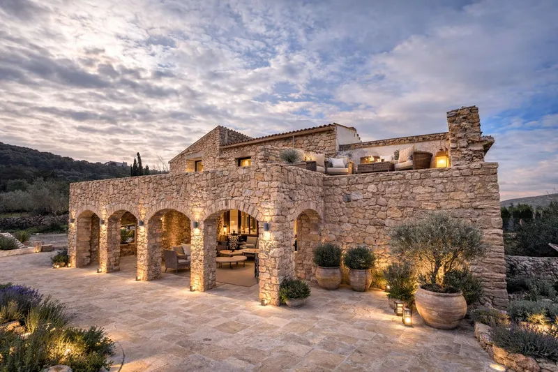 Historic finca completely renovated with panoramic views — photo 4