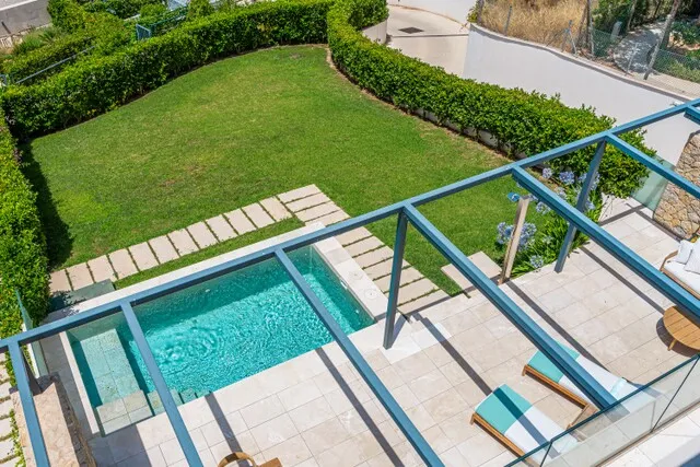 Luxury townhouse with private pool for sale in Cala Vinyes, Southwest Mallorca — photo 12