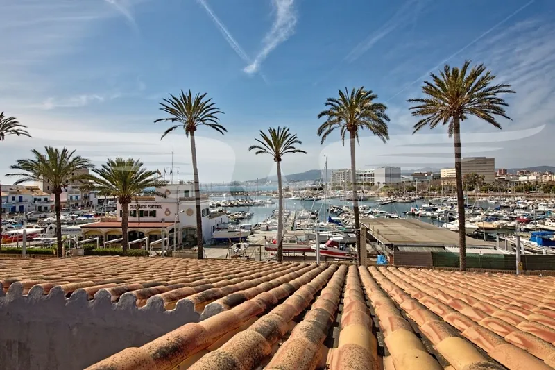 Portixol | Large apartment with harbour views — photo 1