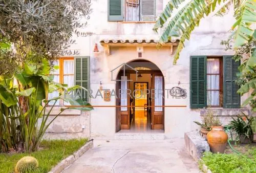 House for sale in Pollença Pueblo, Pollença, Mallorca, Baleares, Spain — photo 1