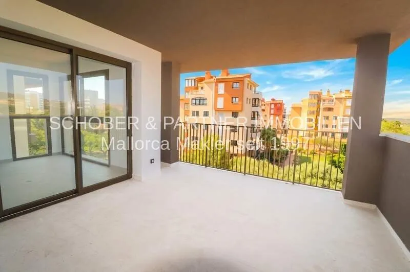 97m² apartment with 2 bedrooms, 2 bathrooms, pool and garage for sale — photo 9