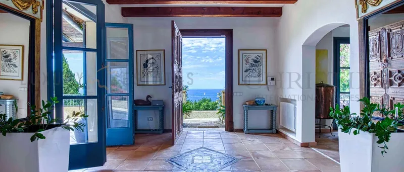 Mediterranean villa in Puerto Andratx with sea view and guest house in Mallorca — photo 2