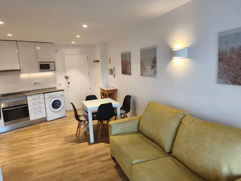 Renovated apartment 2020, 1 bedroom. From September to June (negotiable). Ideal for teachers. Water supply and community fees included in the price. — photo 6