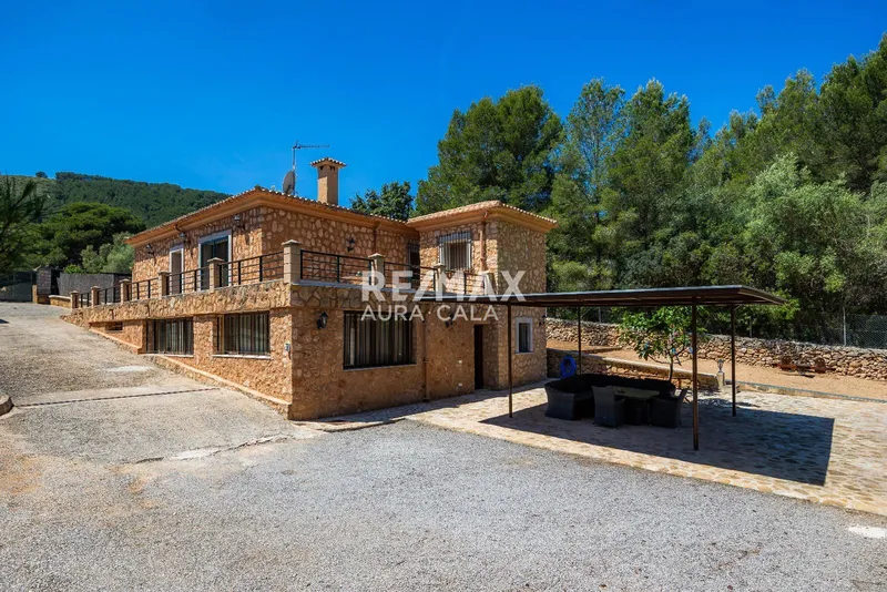 Exclusive finca with private pool in Capdepera — photo 2