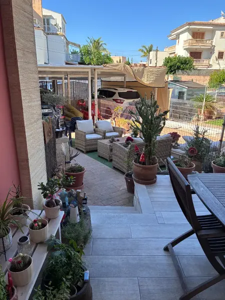 Ref 26262 Excellent semi-detached house in Can Picafort. It has 4 bedrooms, 3 bathrooms, living-dining room, separate kitchen, laundry room, garden — photo 2