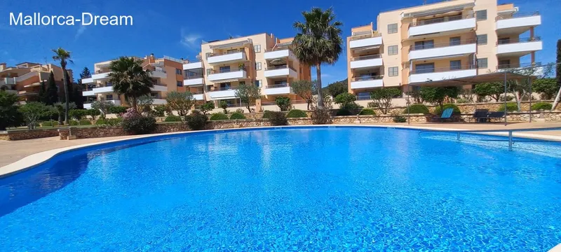 Cala Millor: 3 bedroom flat with 2 bathrooms, pool, underground parking, cellar room, air conditioning, gas central heating — photo 7