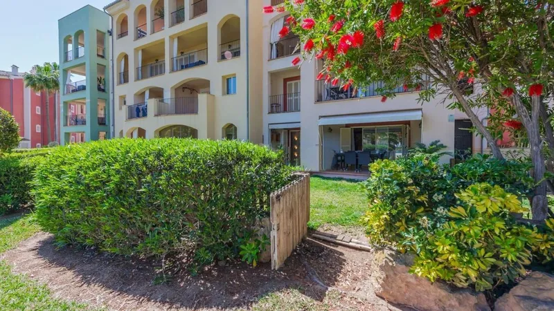 For Sale in Belavent 3 Bedroom Garden Apartment with Parking — photo 1
