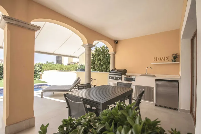Nova Santa Ponça: Elegant townhouse with sea views in an exclusive residential complex. — photo 8