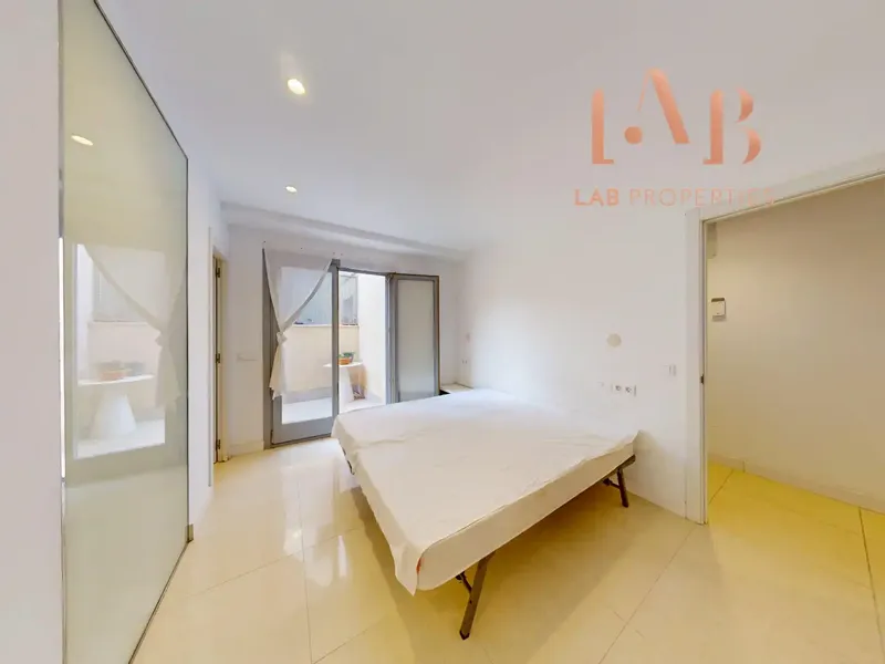 New-build commercial premises for sale, completed in 2022, fully fitted out and with the possibility of a change of use to residential, subject to the corresponding — photo 8