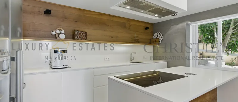 Large apartment in Cas Català with sea views — photo 8