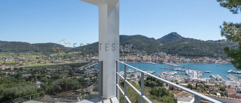 Designer villa in Puerto de Andratx with harbor views just a few minutes' walk to the yacht club — photo 11