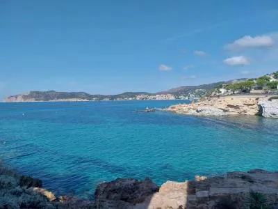 Apartment in Calvià (Costa de la Calma) with 42.5 m², 1 room, 1 bathroom, 50 m to the sea, lift, pool — photo 2