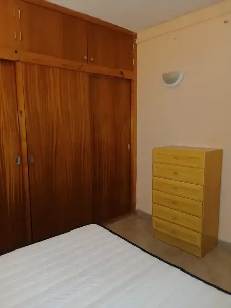 Particular vende 4º piso con ascensor de 110m2 completamente amueblado y equipado. — photo 10
