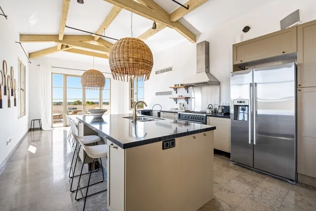 Villa with rental license and tennis court for sale near Ses Salines, Mallorca — photo 9