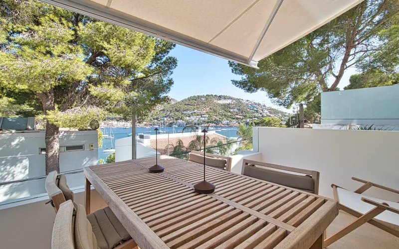 Exclusive townhouse in the second row from the beach with a harbor view in Port Andratx — photo 3