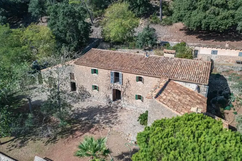 Rustic finca in the heart of the Tramuntana for sale in Escorca with spectacular views towards Pollensa Bay — photo 1