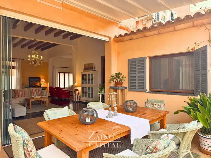 We present a unique opportunity to acquire a home in Colonia de Sant Jordi, located in a privileged environment just 30 meters from the sea. — photo 5