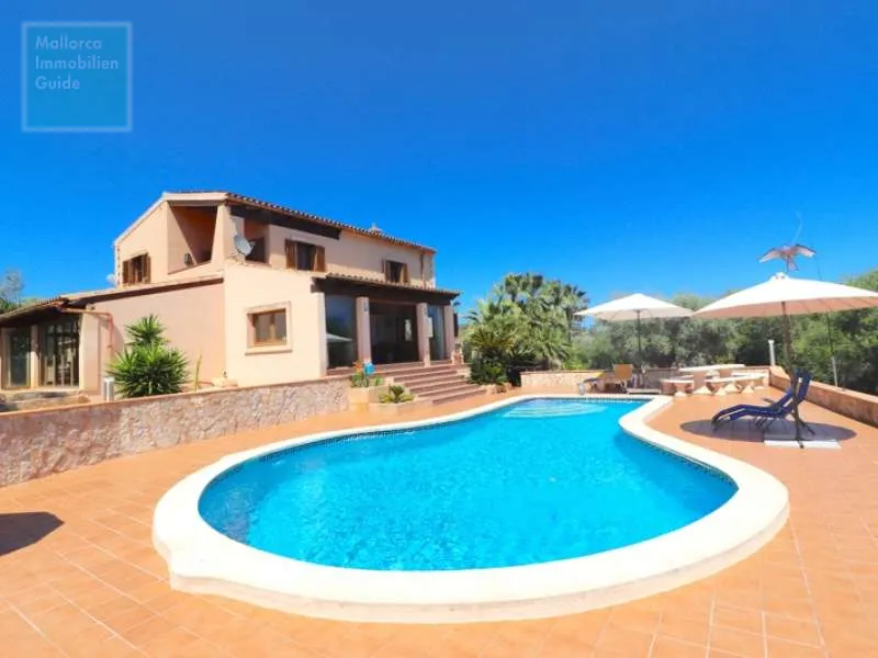 Son Carrio – Finca with a swimming pool and underground car — photo 1