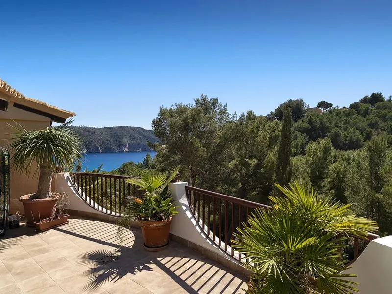 Lovely Villa with Sea View for Sale in Es Camp de Mar — photo 6