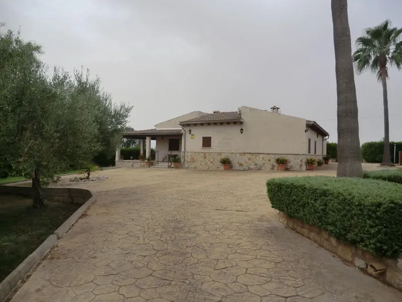 Finca/Country House for rent in Lloseta, Mallorca — photo 4