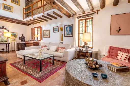 Esporles, large, stately finca in Esporles, in a prime location and with holiday rental license — photo 9
