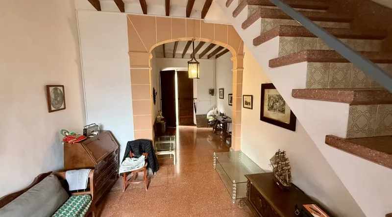Beautiful Majorcan house with garage and garden in the heart of Soller — photo 3