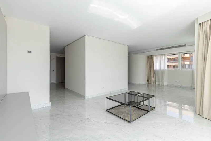 Apartment in Palma - Magnificent Terrace with Harbor View — photo 3
