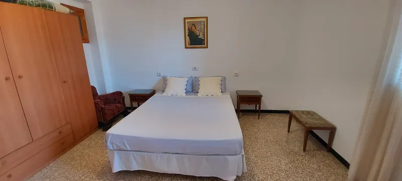IA-104 4-bedroom apartment on the first line of the sea — photo 9