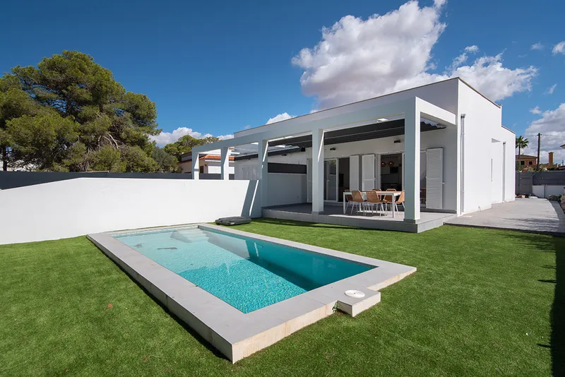 Semi-detached new build chalet in Bahia Grande — photo 9