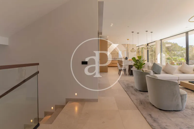 Sea-view villa for sale in Costa d’en Blanes — photo 7