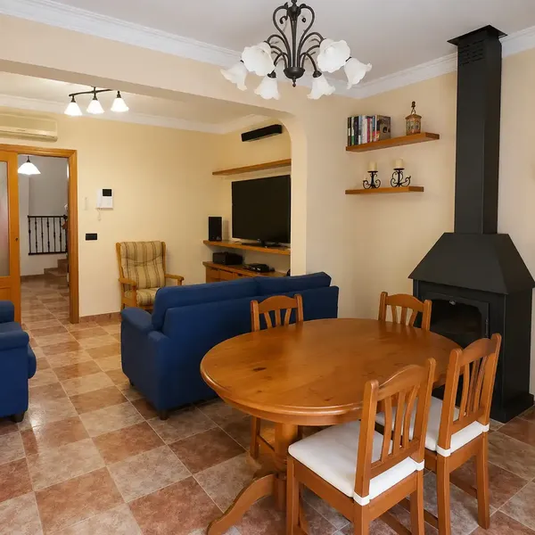 House located on Calle Del Sol, in the town of Porreres, in the province of Illes Baleares. — photo 7