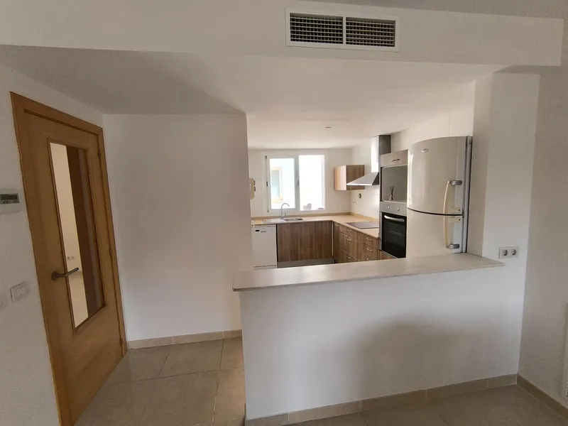 Magnificent penthouse in Andratx with large terrace, parking and storage room — photo 12