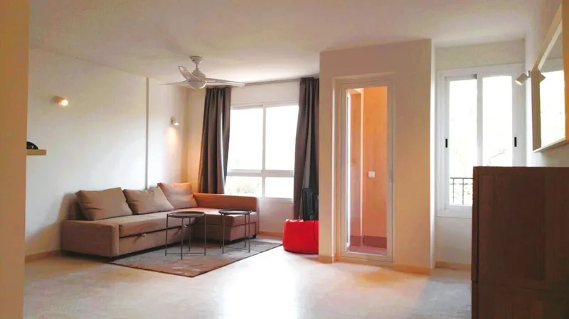 Property details for property no. 2055 — photo 8