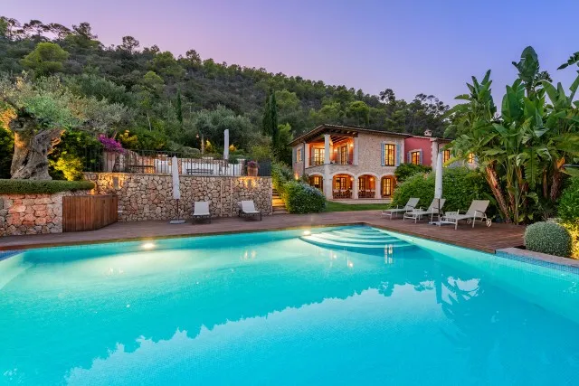 Eco friendly private villa with holiday license for sale in Santa Maria, Mallorca — photo 1