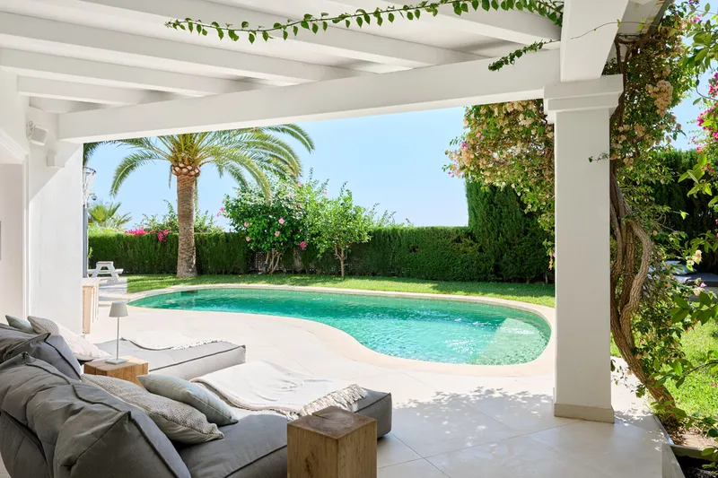 Charming Mediterranean villa with sea views in Costa d'en Blanes — photo 8