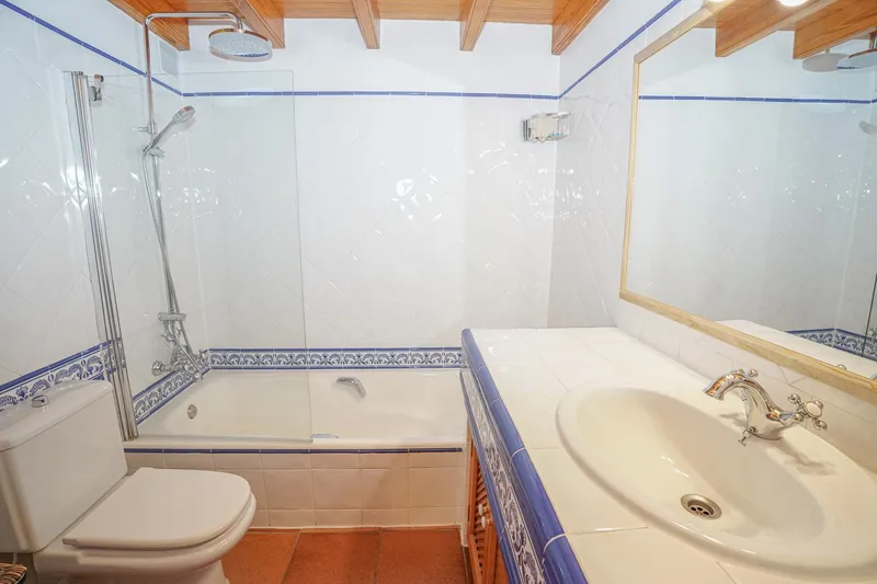 Apartment for sale in Port de Sóller with mountain views, pool and sunny terrace — photo 12