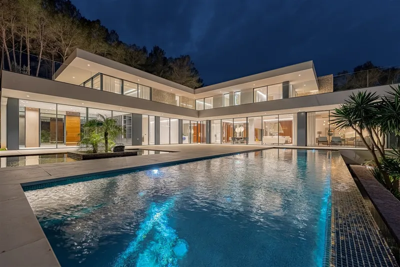 Prestigious Modern Villa for Sale with Panoramic Views in Palma - Son Vida — photo 2