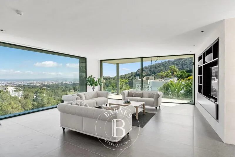 Palma de Mallorca, 5-Bedroom Villa - 768 m² for Sale — photo 4