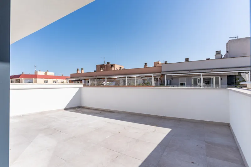 Unique Townhouse with Private Garage, Lift and Sea View in Portixol — photo 5