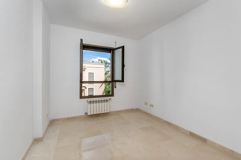 Elegante apartamento con terraza en un exclusivo complejo residencial junto al mar en Portixol, Palma Mas — photo 10