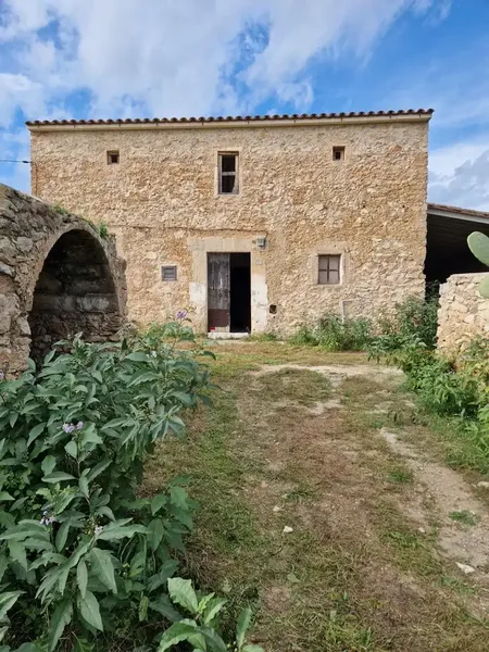 Can Voreta: Authentic Mallorcan estate in one of the best-preserved rural landscapes of northeast Mallorca — photo 2